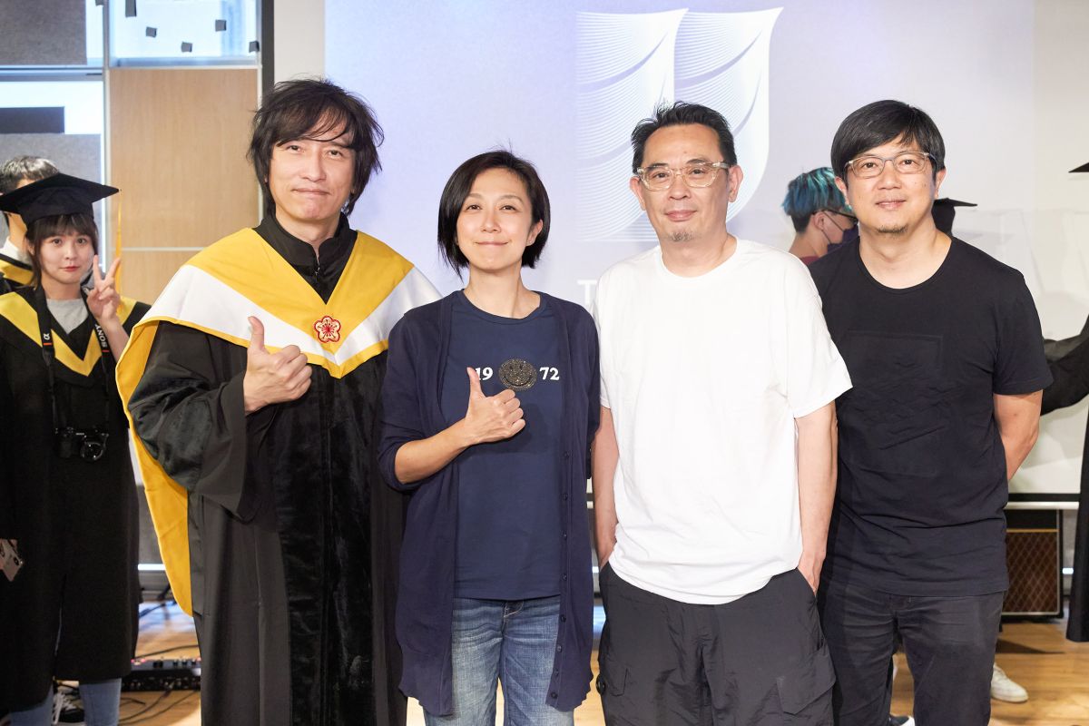 ▲薛忠銘（左一）爆黃韻玲（左二）以前「幹過不少壞事」。（圖／城市科大提供）