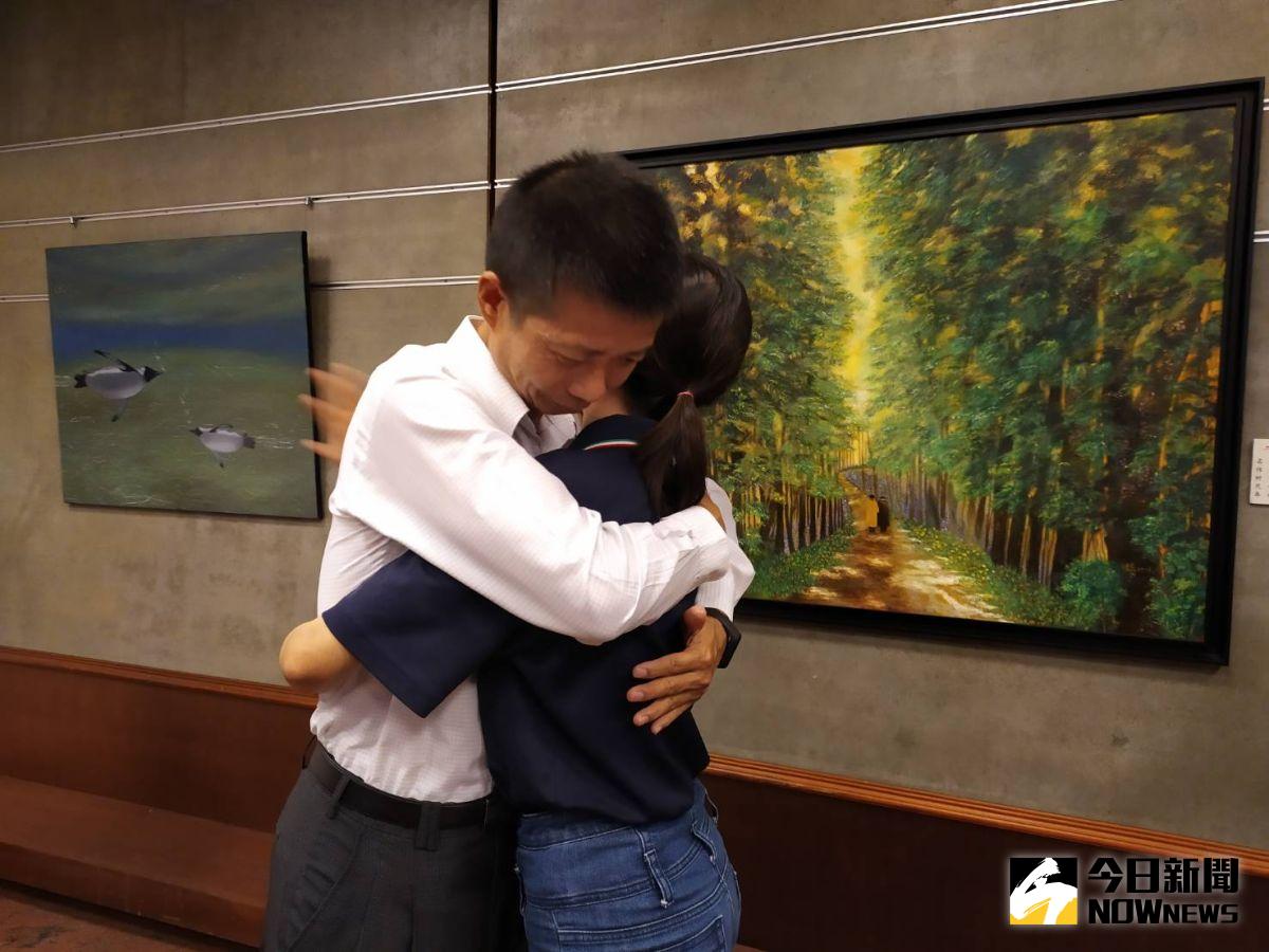 ▲女兒蔡幸佳四年風雨無阻陪讀，讓蔡國郎感動、不捨。（圖／記者葉靜美攝，2020.06.10）