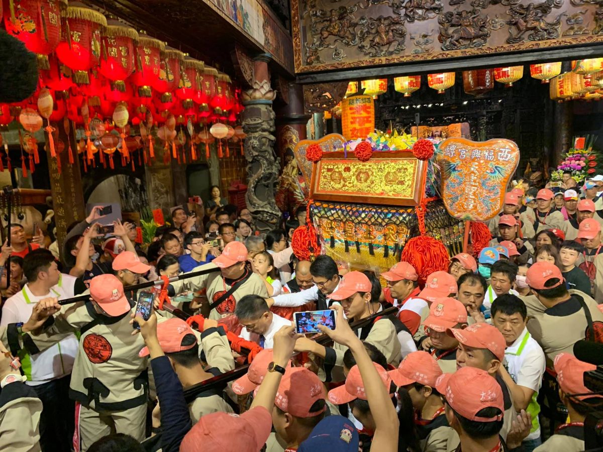 ▲大甲媽祖今（11）晚11點正式起駕遶境。（圖／翻攝自大甲鎮瀾宮粉專）