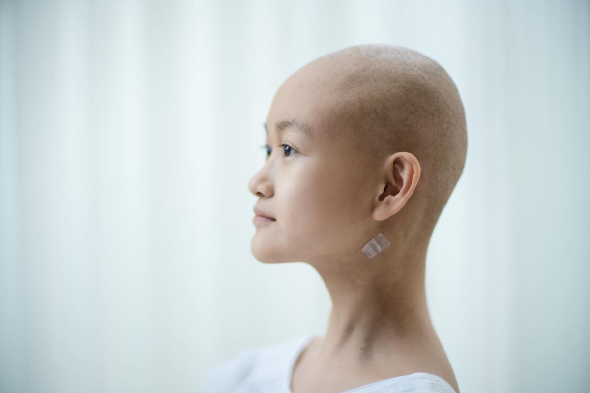 ▲11歲大的小露罹患淋巴癌。（圖／凱莉哥臉書） 