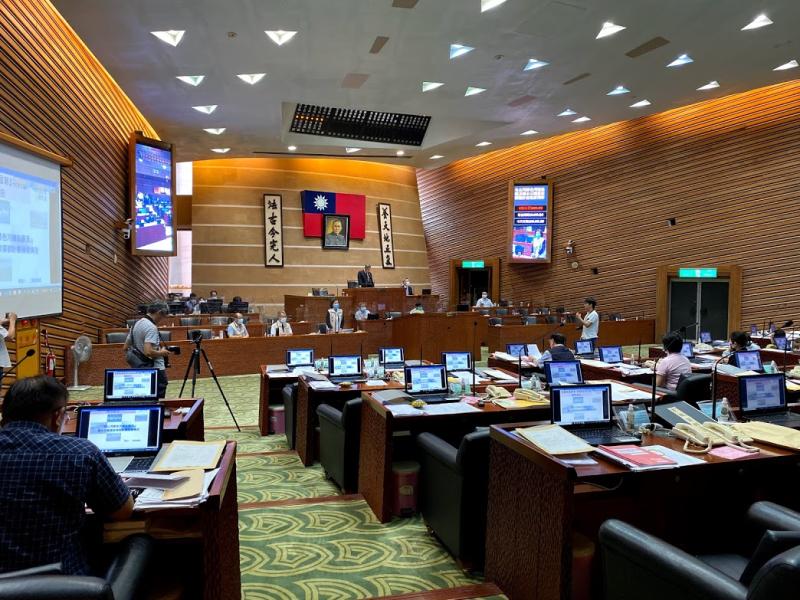 ▲宜蘭縣議會今(11)日通過臨時動議案,建議縣政府將釣魚台正名為「頭城釣魚台」。(圖/記者李清貴攝,資料照)