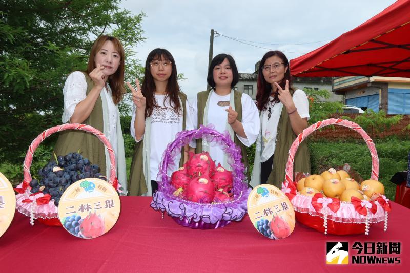 ▲夏天就是二林三果,紅龍果、葡萄及豐水梨的盛產期。(圖/記者陳雅芳攝,2020.06.11)