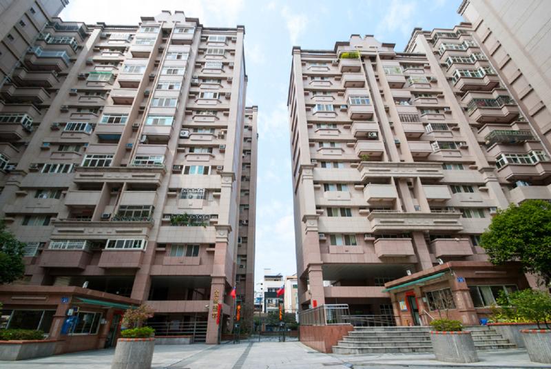 ▲台中水湳地區的軍宅社區屋齡相對新、坪數大,單價亦親民。(圖/信義房屋提供)
