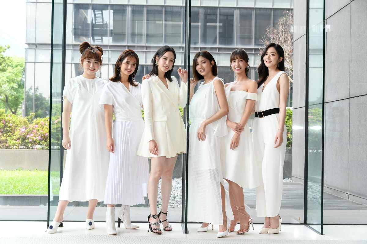 ▲豆花妹（右三）與阿璞緋聞傳了5年。（圖 / 三立提供）