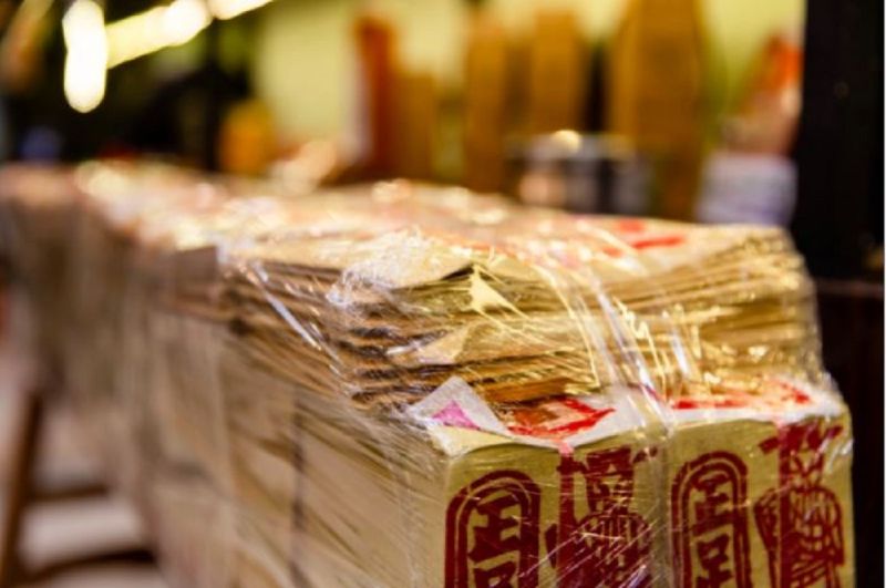 ▲壓轎金祈福效果好。(圖/翻攝自鎮瀾買足愛心市集粉專)