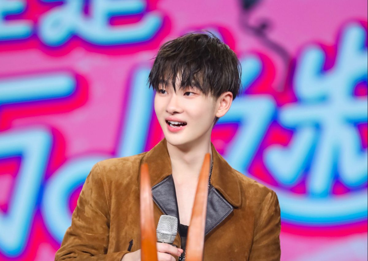 ▲周震南所屬的團體R1SE新歌爆爭議。（圖／翻攝周震南微博）