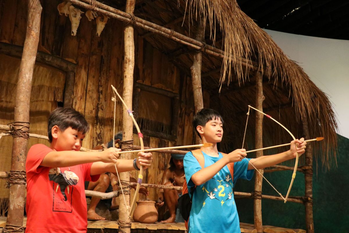 ▲新北市立十三行博物館為民眾解惑，推出「走進史前工藝體驗營」。（圖/十三行博物館提供）