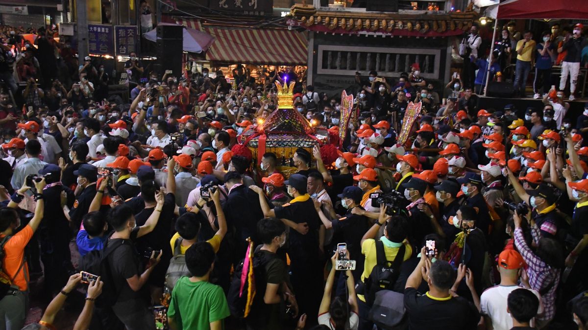 今年的大甲媽祖遶境重啟是大家努力的成果。（圖／林調遜攝）