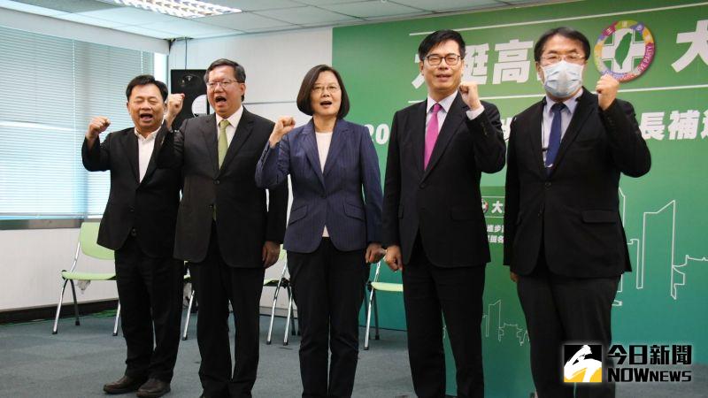 ▲陳其邁17日接受民進黨徵召投身高雄市長補選。(圖/記者林調遜攝)