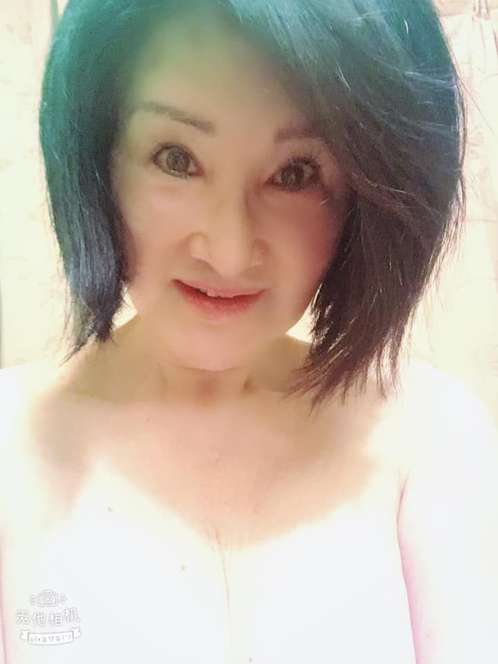 ▲恬娃曬出上空照,作風大膽。(圖/恬娃臉書)