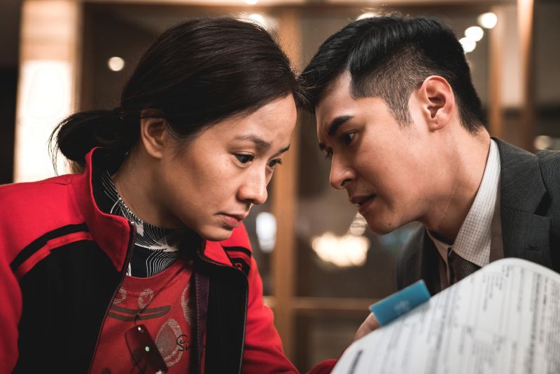 ▲林嘉欣(左)為電影「自肥」5公斤。(圖/華映)