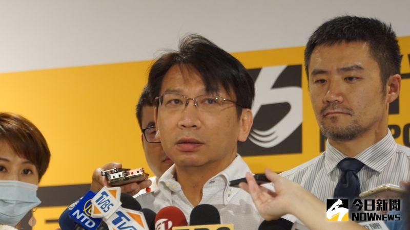 ▲總統府提名黃健庭擔任監察院副院長被罵翻,時力黨主席徐永明表示,該思考監察院是否該廢除。(圖/記者呂炯昌攝.2020.06.20)