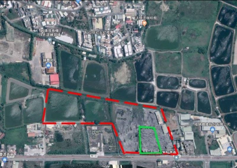 ▲圖中紅色框為申請基地，綠色框為竑榮目前登記廠址，灰色區塊為竑榮目前使用範圍。（圖／記者陳聖璋翻攝）