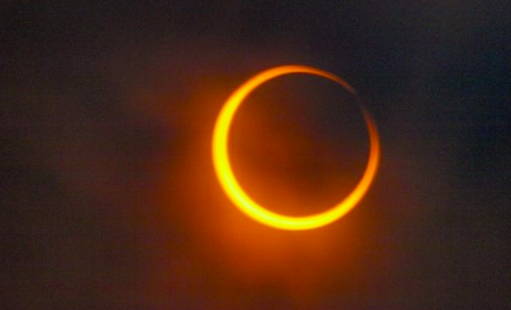▲百年難得一見的天文奇景日環食於 21 日下午登場。（示意圖／取自 pixabay ）