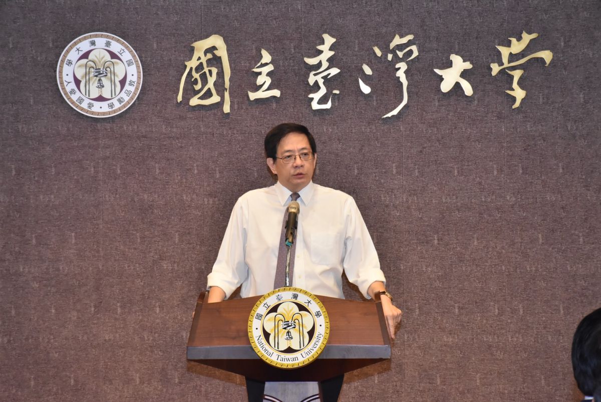 ▲管中閔於會議結束前再次沉痛請託，請全校務必動起來，為維護師生的心理健康而努力。（圖／NOWnews資料照）