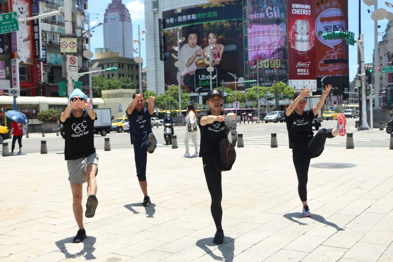 ▲中華奧會熱血運動快閃西門町，直播歡慶國際奧林匹克日（圖／中華奧會提供）