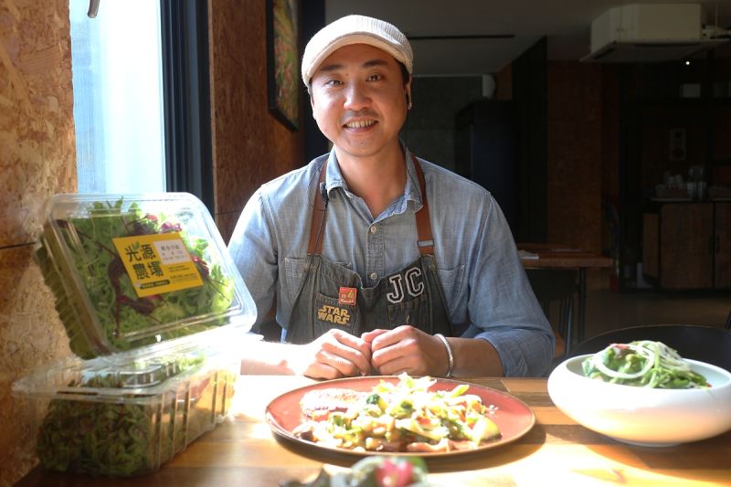 ▲賴家丞表示,開餐廳不只是填飽客人的肚子而已,要讓客人覺得好吃之外,還要讓客人吃得健康、安心。(圖/資料照片)