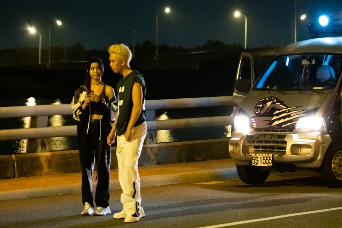 ▲孫安佐（右）、夏紫薇首度演出電影。（圖／華影）