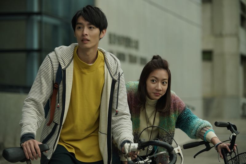 ▲曹佑寧、陳妤(右)主演《可不可以,你也剛好喜歡我》。(圖/華映)