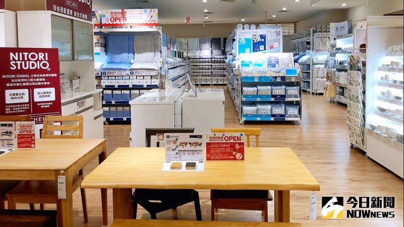 ▲「宜得利家居」店內有約八成商品是與日本同步販賣的自家開發商品。（圖／記者陳美嘉攝，2020.06.25）