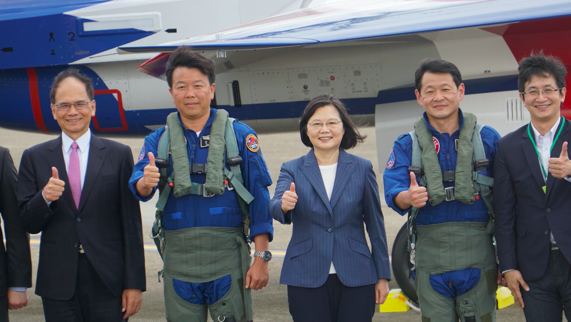 ▲勇鷹高教機首飛，為蔡政府國防自主交出首張亮眼成績。（圖／記者呂炯昌攝）