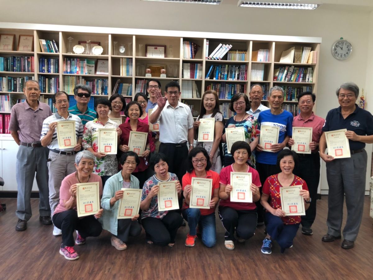 ▲金大開辦樂齡學堂，課程實用大受長者好評。(圖/金門大學提供)