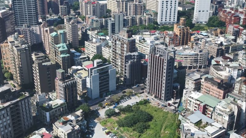 ▲台北市國泰營區等地上權標案搶手。(圖/信義房屋提供)