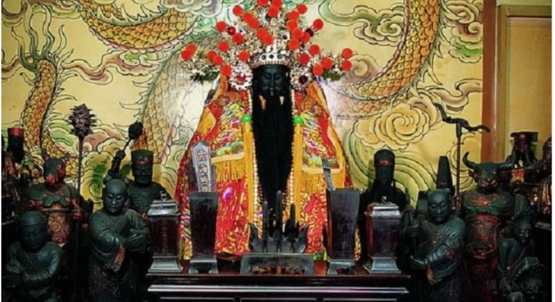 ▲城隍老爺本就是飽讀詩書的文官。(圖/台北霞海城隍廟授權)