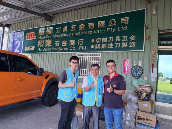 ▲彰化縣榮服處副處長陳介生拜會慧德刀具五金有限公司，為退除役官兵及眷屬拓展就業管道。（圖／記者葉靜美攝）