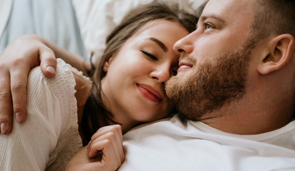  ▲一個迷人性感的女人，就像是貓，也是多數男人最容易著迷的類型。（圖／Shutterstock）