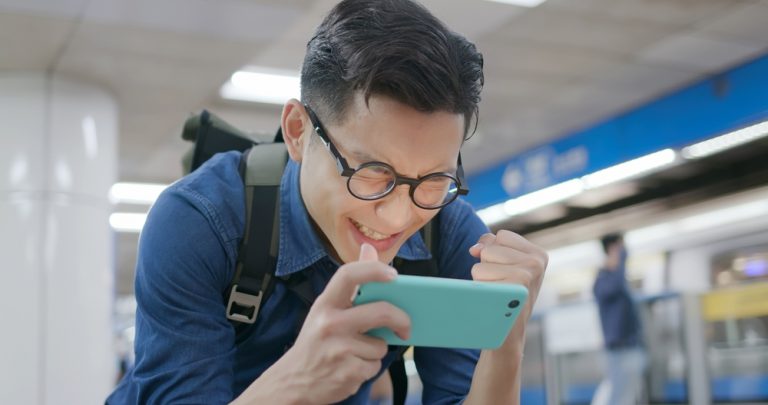 屬狗的人芒種過後運勢走旺。（圖／shutterstock）