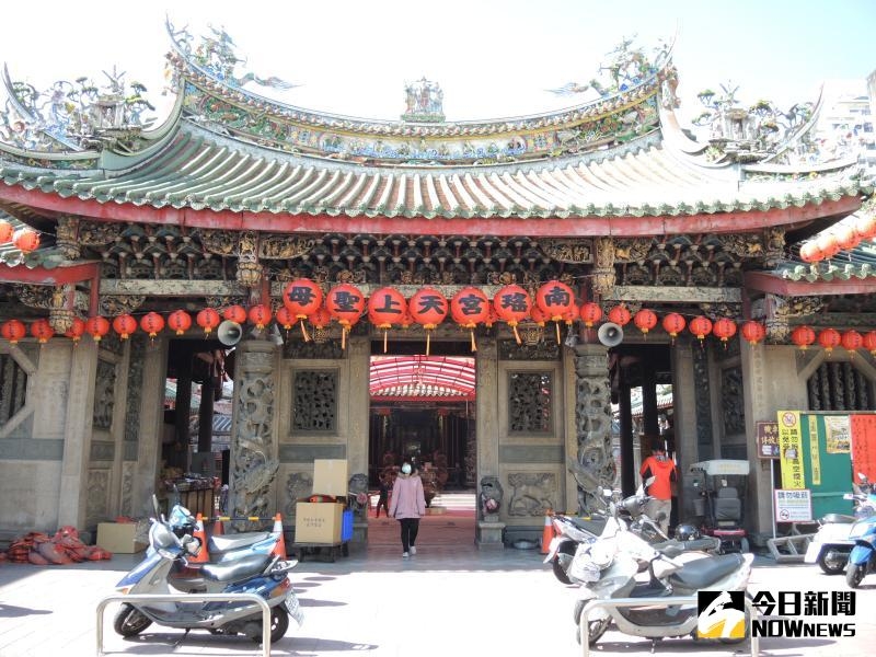 建廟200多年的彰化南瑤宮，是彰化地方的重要信仰中心之一，主祀的媽祖信眾遍及全省各地，甚至分靈到國外。（圖／記者陳雅芳攝，2020.06.08）