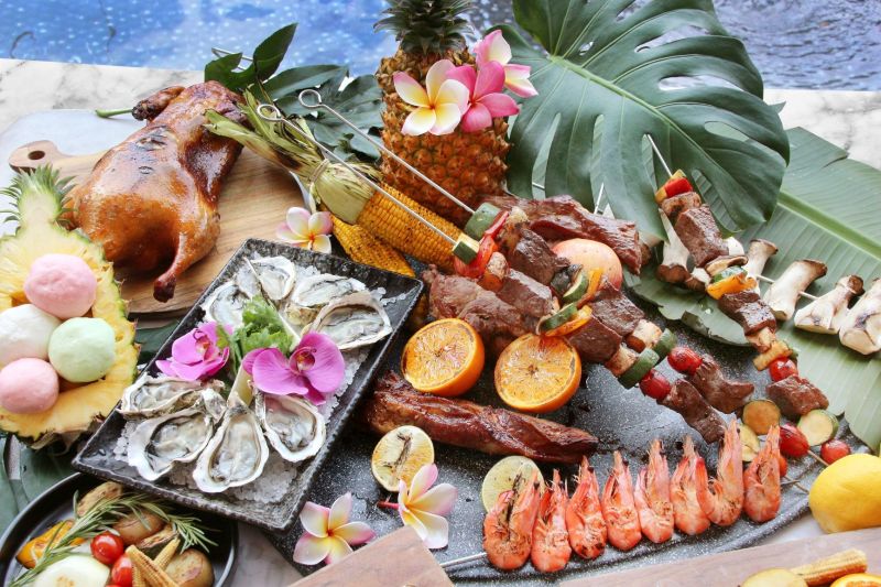 ▲台中日月千禧酒店祭優惠,使用振興券在饗樂餐廳消費滿2000元,贈餐飲扺用券500元。(圖/日月千禧酒店提供)