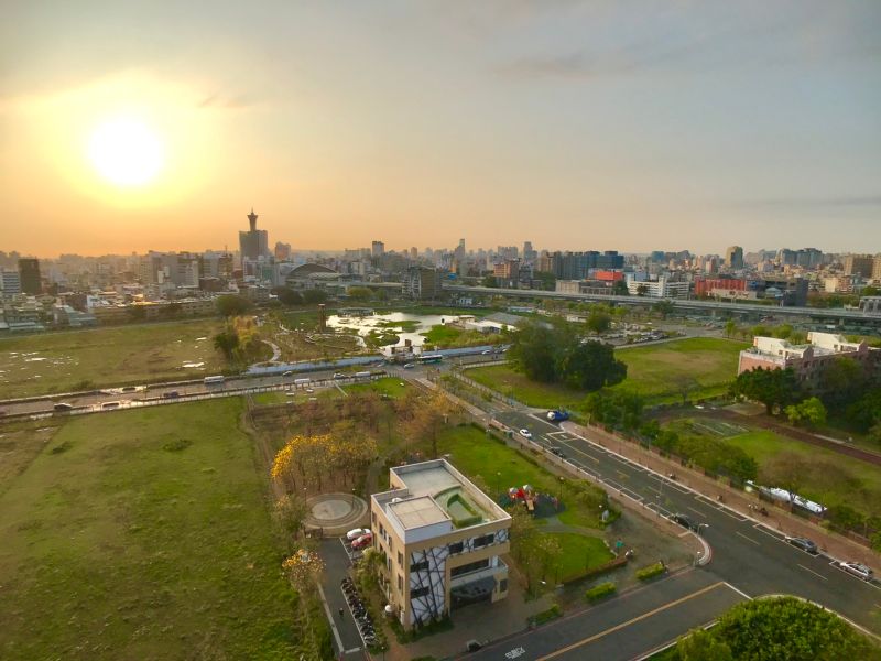 ▲台糖湖濱生態園區將有三井的購物中心進駐,再加上建設議題帶動,活絡了台中東區的房市熱度。(圖/信義房屋提供)