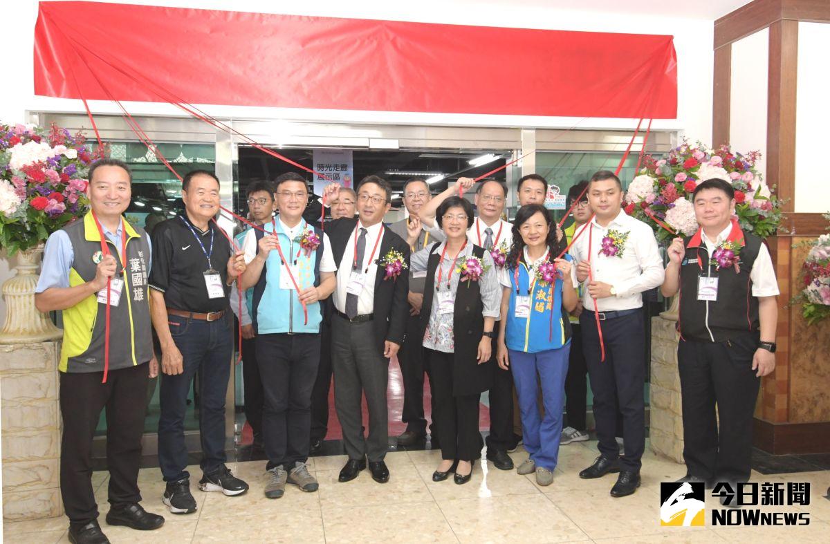 ▲臺灣水五金產業中心揭牌暨成果發表會，展示水利、消防等大型水五金工業。（圖／記者陳雅芳翻攝，2020.07.02）