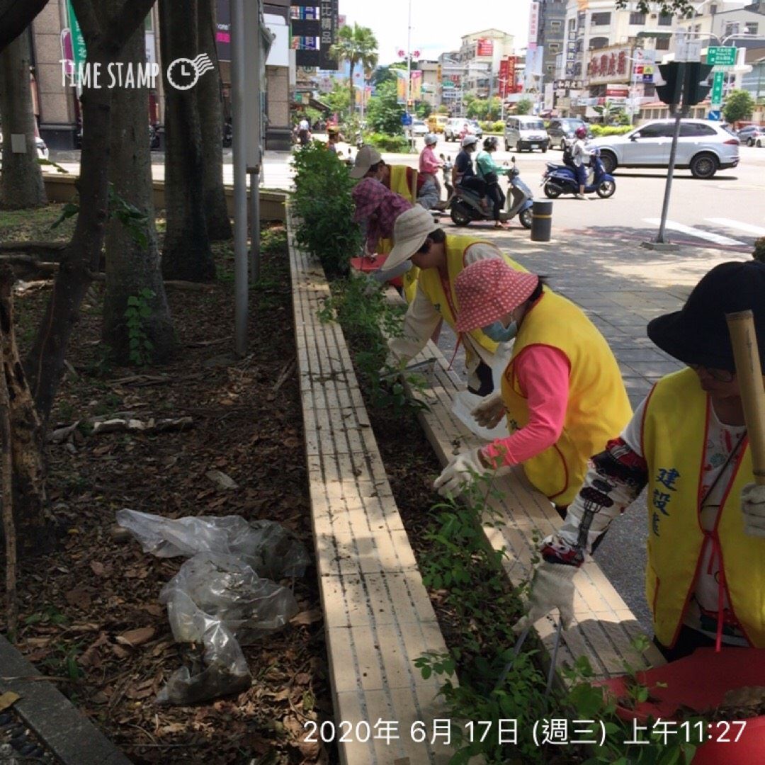 ▲為兼顧上工人員職涯規劃，安排彈性工作時間，為屬意的工作準備。〔圖／嘉市府提供2020.07.03〕