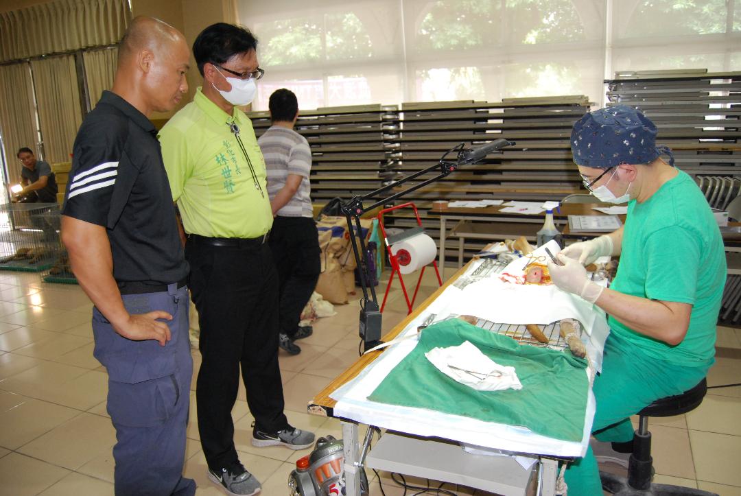 ▲彰化市長林世賢表示，雖然結紮無法完全根絕層出不窮的流浪犬貓各種亂象，但至少可適度地控制數量，避免繁衍問題不斷惡化。（圖／記者葉靜美攝，2020.07.03）