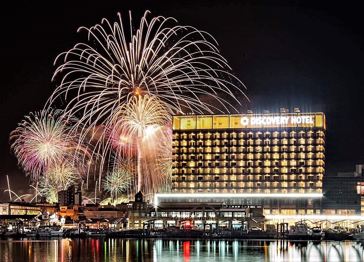 ▲▲澎湖縣政府為打造「正港的」漫威英雄之夜，將在花火節期間推出500吋露天星空電影院播放漫威系列電影。（圖／澎湖縣政府提供）