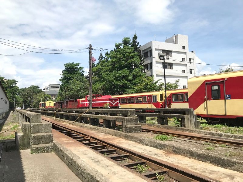 ▲嘉義車庫園區內專屬林鐵客車洗車台。(圖/林鐵及文資處提供)