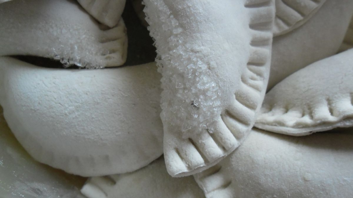 ▲冷凍水餃料理方式超簡單，只要燒開一鍋水就能輕鬆煮熟，也成為快速解決三餐的好選擇。（圖／翻攝Pxhere）