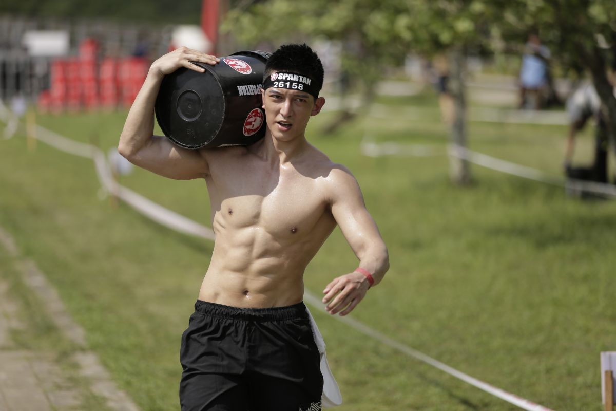 ▲王家梁展現完美身材。（圖 / 寬寬整合行銷提供）