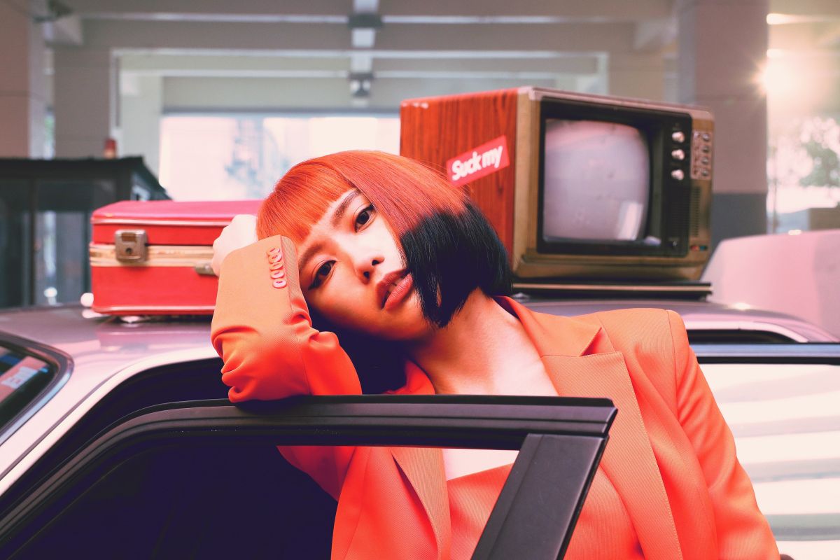 ▲李芷婷推出主打歌《美麗舊世界》MV。（圖／唯有音樂提供）