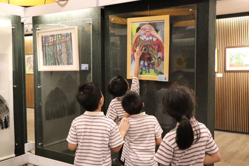 ▲「異、起飛！雙殊學生美術聯展」，台中教育大學附設實驗國民小學實小藝廊今展出(圖／柳榮俊翻攝2020.7.6)