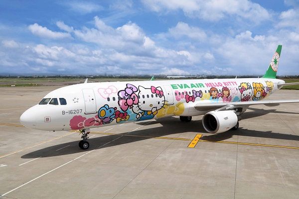 ▲長榮航空研擬推出類出國包機體驗，初步規畫由 Hello Kitty 彩繪機執飛。（圖／長榮航空）