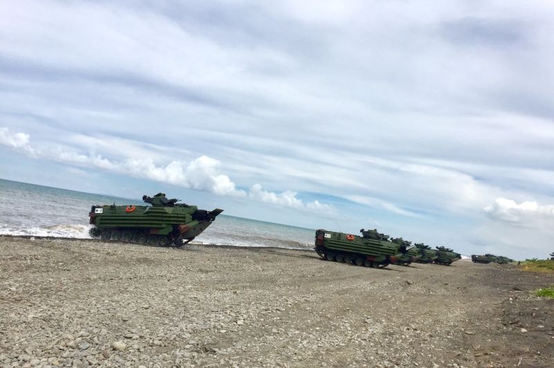 ▲國防安全研究院學者鍾志東表示,既然要軍事演習,就應該「演得真,演得像,演得大」,相反的如果國軍平日操演不敢追求真、像、大,一旦面臨戰爭,將付出慘重的代價。(圖/記者郭凱杰翻攝,2020.07.09)