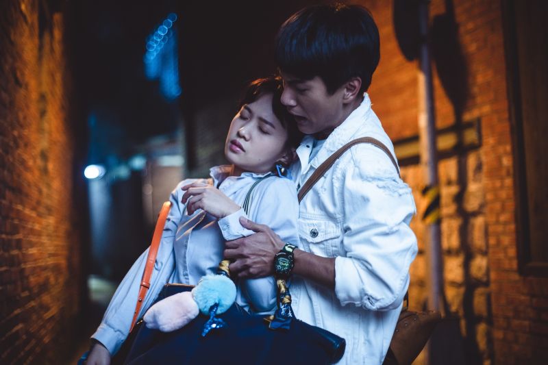 ▲劇中李冠毅的父母誤會嚴正嵐是他的女友。(圖