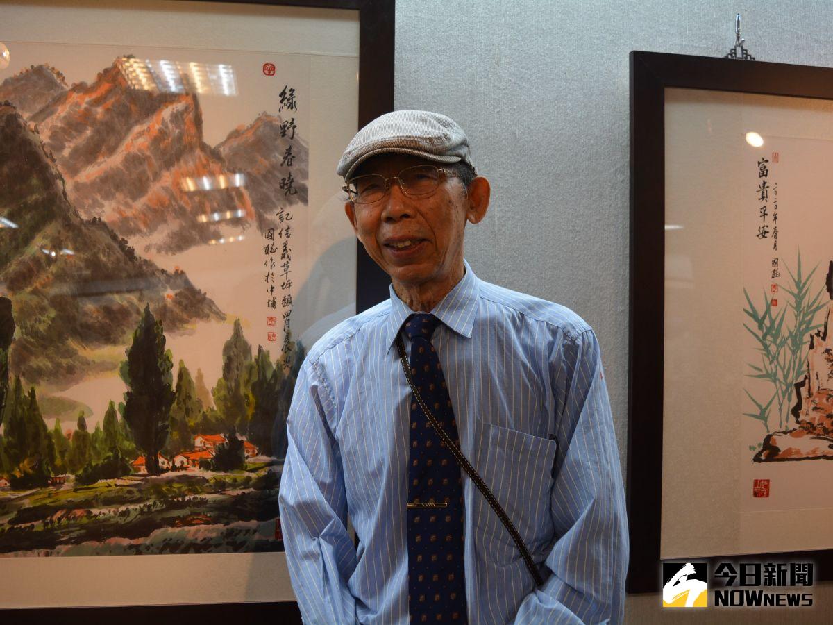 ▲李國聰老師於嘉義市文化局辦理緣墨一生－李國聰七十回顧展。（圖／記者郭政隆攝影）