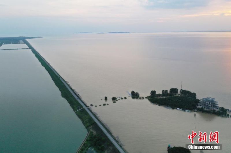 ▲鄱陽湖受到暴雨、長江上游影響，湖面積擴大至歷史新高。（圖／翻攝自中新社）