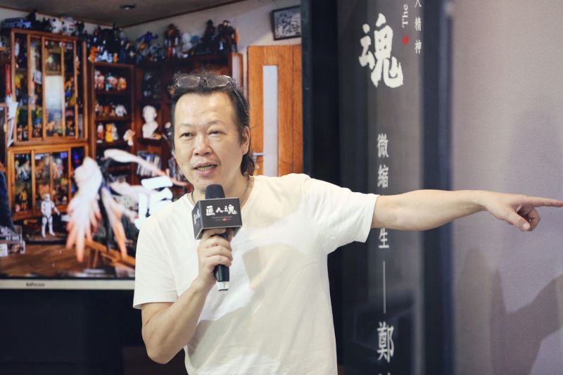▲微縮模型達人鄭鴻展。(圖/文化總會提供)