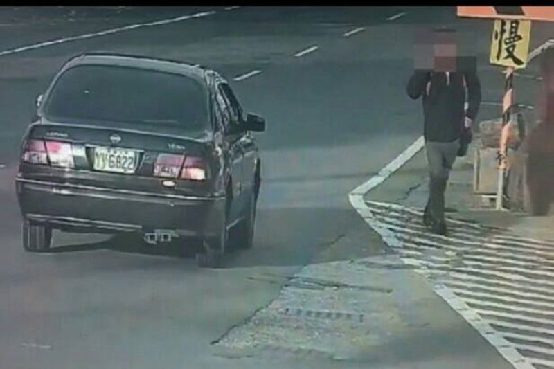 ▲高雄市鳳山區上週五驚傳一起殺人案,駱姓男子因不滿洪姓妻子提議離婚,雙方爆發口角衝突,他竟徒手掐死妻子。(圖/記者郭凱杰翻攝,2020.07.13)